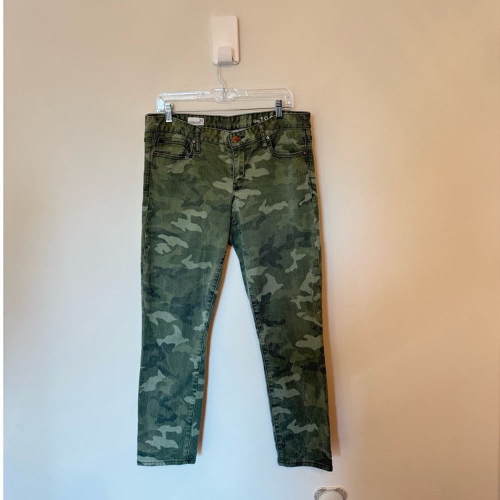 Gap • Always Skinny Jeans Size 32 Camo Print Mid Rise Stretch Denim Capsule‎